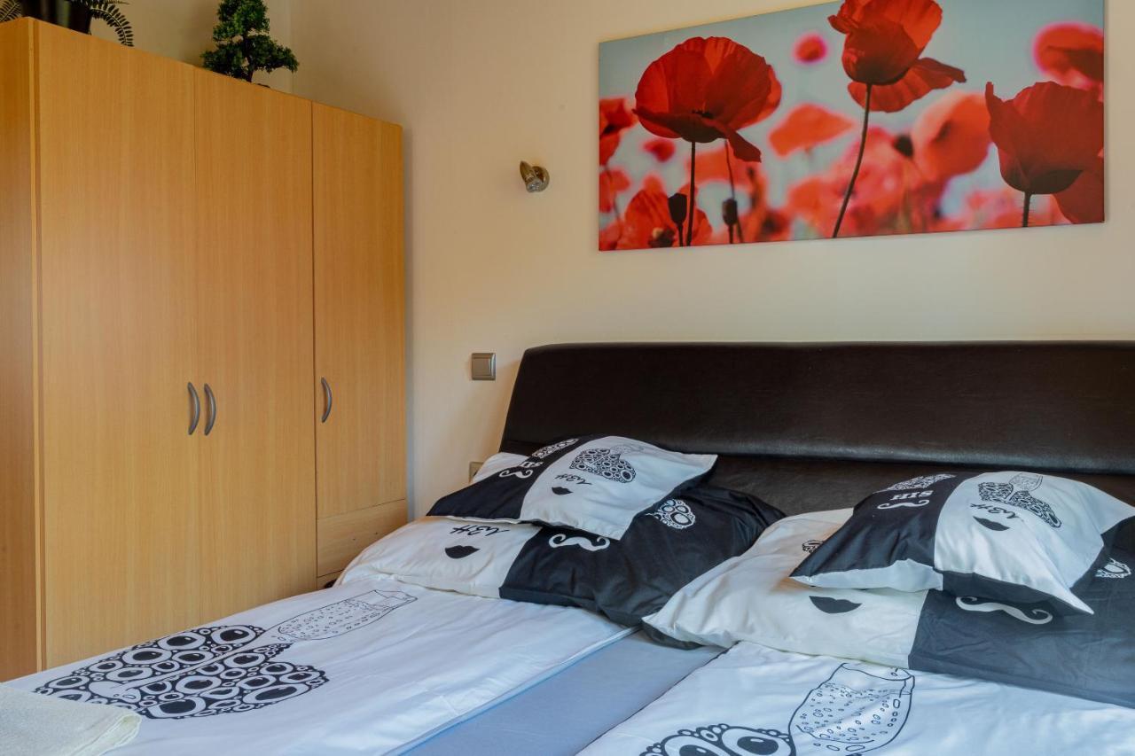 Panorama Apartmanhaz Estergon Dış mekan fotoğraf