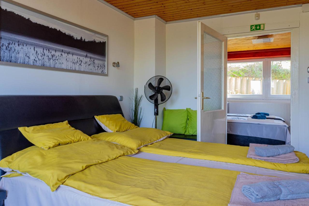 Panorama Apartmanhaz Estergon Dış mekan fotoğraf